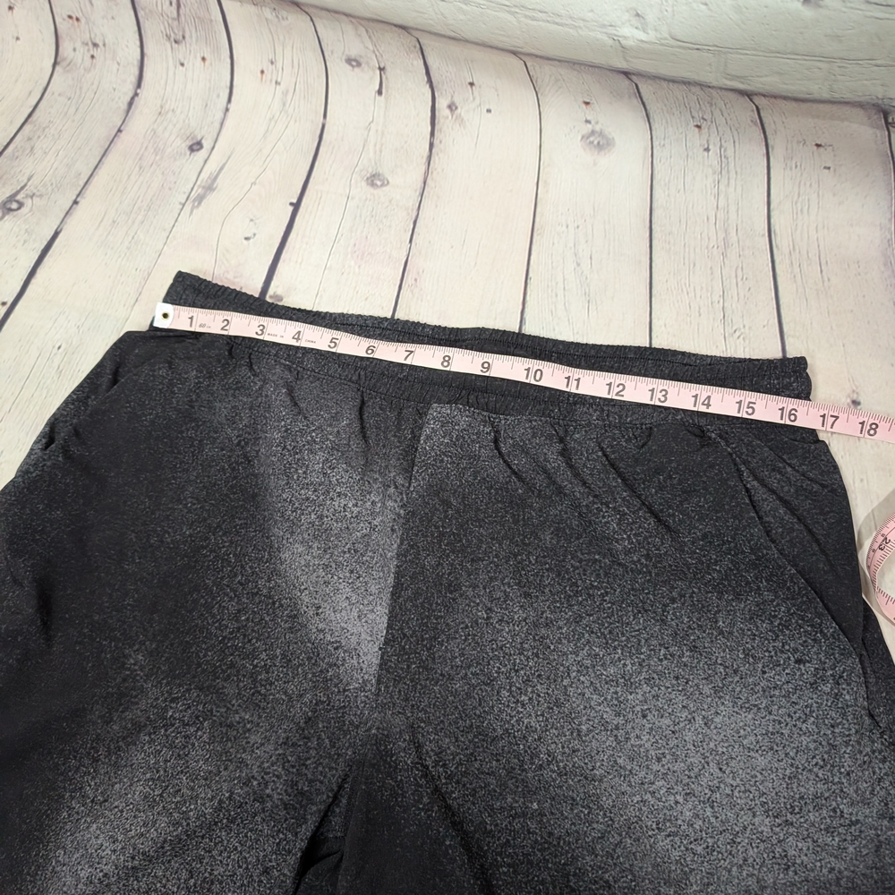 lululemon athletica Black Athletic Shorts - Picture 4 of 5